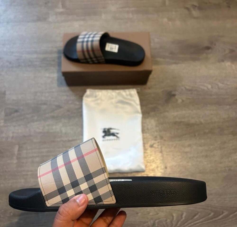 Burberry Vintage Check Slide Sandals Archive Beige